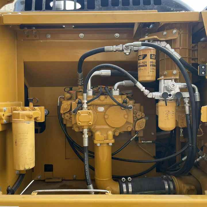 Used Caterpillar Excavator 329D for Sale USED CAT329D2 Excavator in Good Condition and Low Price Hot Selling - Ekskavatorius: foto 1 Used Caterpillar Excavator 329D for Sale USED CAT329D2 Excavator in Good Condition and Low Price Hot Selling - Ekskavatorius: foto 1