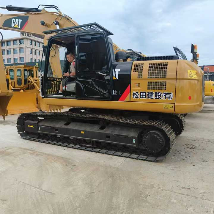 Used Digger CAT 323 Construction Machinery Construction Digger Used CAT 323 Cheap Excavator - Vikšrinis ekskavatorius: foto 2 Used Digger CAT 323 Construction Machinery Construction Digger Used CAT 323 Cheap Excavator - Vikšrinis ekskavatorius: foto 2
