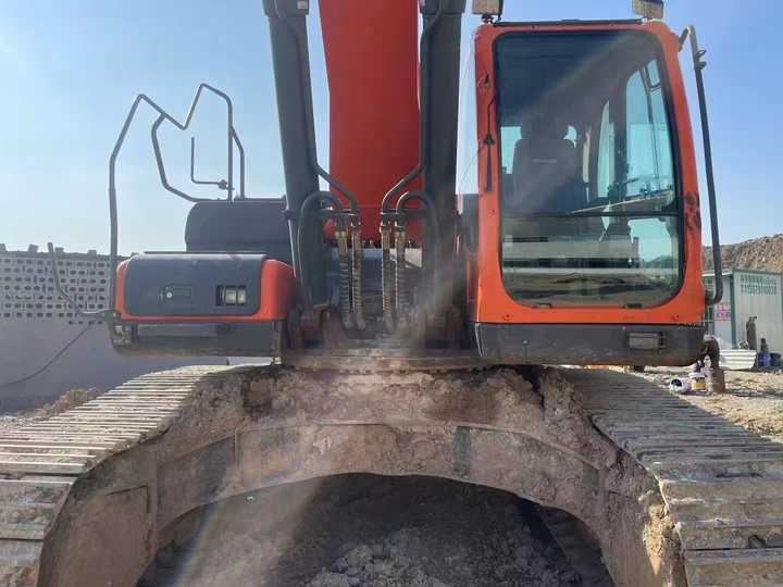 Used Digger DOOSAN DX380 Construction Machinery Construction Digger Used DOOSAN DX380 Cheap Excavator - Vikšrinis ekskavatorius: foto 5 Used Digger DOOSAN DX380 Construction Machinery Construction Digger Used DOOSAN DX380 Cheap Excavator - Vikšrinis ekskavatorius: foto 5