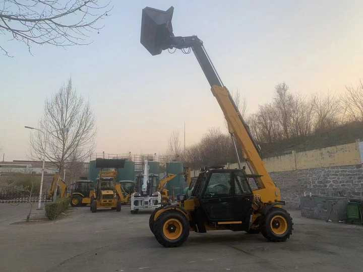 Used Heavy Construction Equipment Forklift Second Hand Forklift Used Machine Hot Sale - Teleskopinis krautuvas: foto 3 Used Heavy Construction Equipment Forklift Second Hand Forklift Used Machine Hot Sale - Teleskopinis krautuvas: foto 3