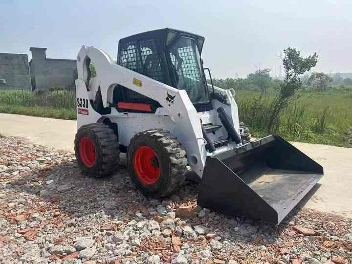 Mini krautuvas Very Low Price American Brand Used Bobcat S330 Skid Steer Loader with Superior Performance for Sale S160/S180/S300 in Stock [ Copy ]: foto 6