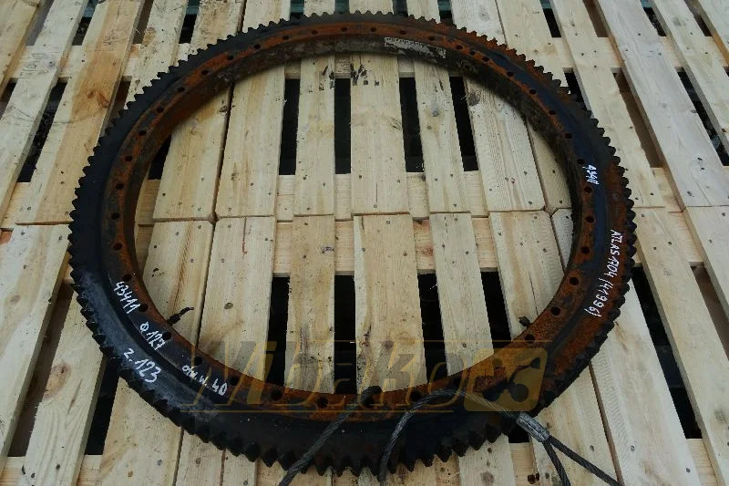 Atlas 1704 - Pasukimo žiedas - Statybinė technika: foto 1 Atlas 1704 - Pasukimo žiedas - Statybinė technika: foto 1