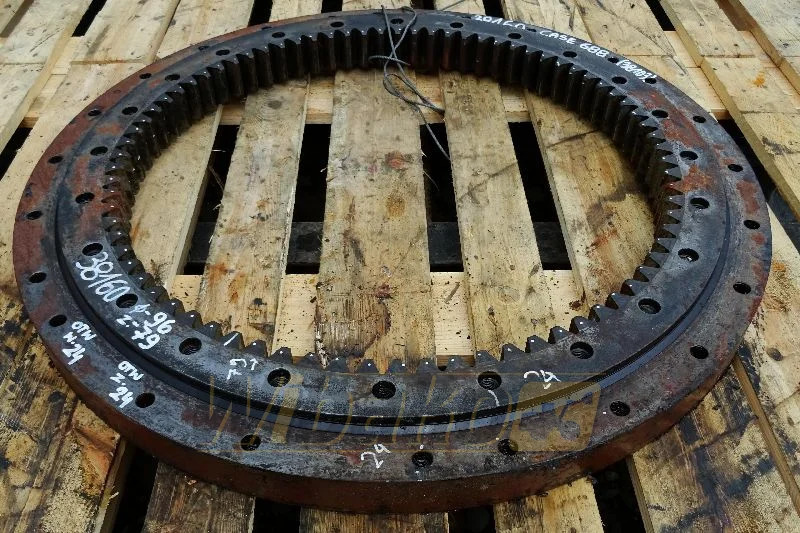 Case 688 - Pasukimo žiedas - Statybinė technika: foto 1 Case 688 - Pasukimo žiedas - Statybinė technika: foto 1