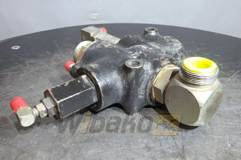 Case 921C - Hidraulinis vožtuvas - Statybinė technika: foto 1 Case 921C - Hidraulinis vožtuvas - Statybinė technika: foto 1