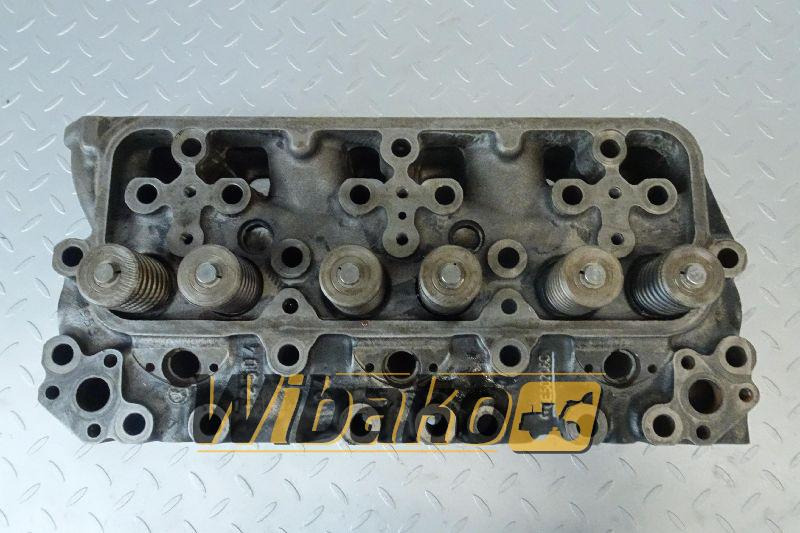 Cylinder head for engine Perkins 2006 OE50117 - Cilindrų galvutė - Statybinė technika: foto 1 Cylinder head for engine Perkins 2006 OE50117 - Cilindrų galvutė - Statybinė technika: foto 1