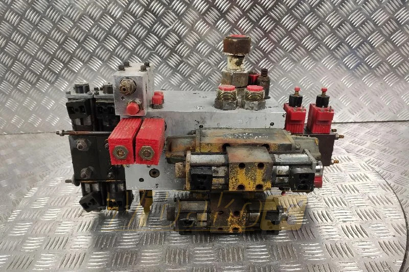 Parker HFC32521B 79260035 - Hidraulinis vožtuvas - Statybinė technika: foto 1 Parker HFC32521B 79260035 - Hidraulinis vožtuvas - Statybinė technika: foto 1