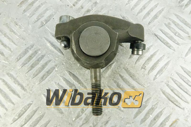 Rocker arm Cummins 3964796 - Cilindrų galvutė - Statybinė technika: foto 1 Rocker arm Cummins 3964796 - Cilindrų galvutė - Statybinė technika: foto 1