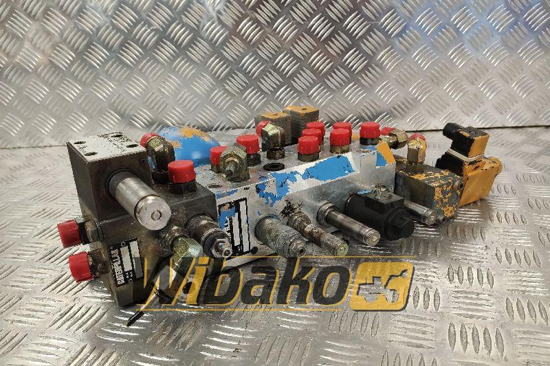 Valves set Caterpillar 145-7716 - Hidraulinis vožtuvas - Statybinė technika: foto 2 Valves set Caterpillar 145-7716 - Hidraulinis vožtuvas - Statybinė technika: foto 2