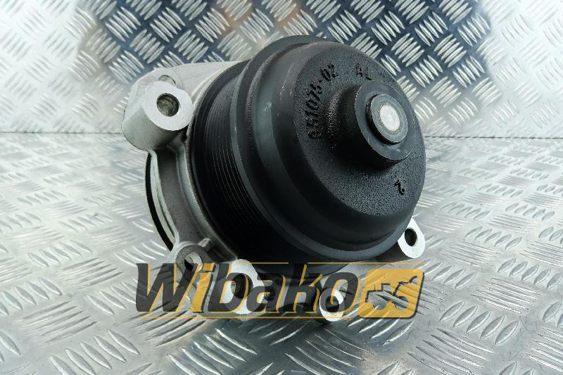 Water pump Liebherr 12863021 - Aušinimo skysčio siurblys - Statybinė technika: foto 1 Water pump Liebherr 12863021 - Aušinimo skysčio siurblys - Statybinė technika: foto 1