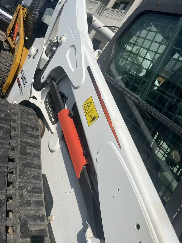 Mini krautuvas BOBCAT T770: foto 8