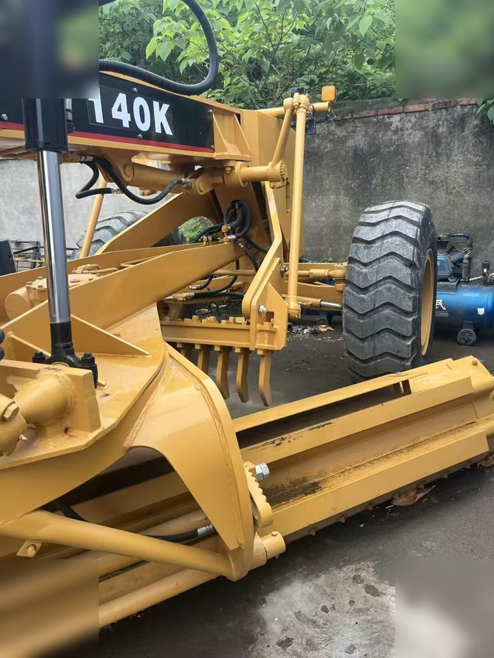 CATERPILLAR 140K - Greideris: foto 2 CATERPILLAR 140K - Greideris: foto 2