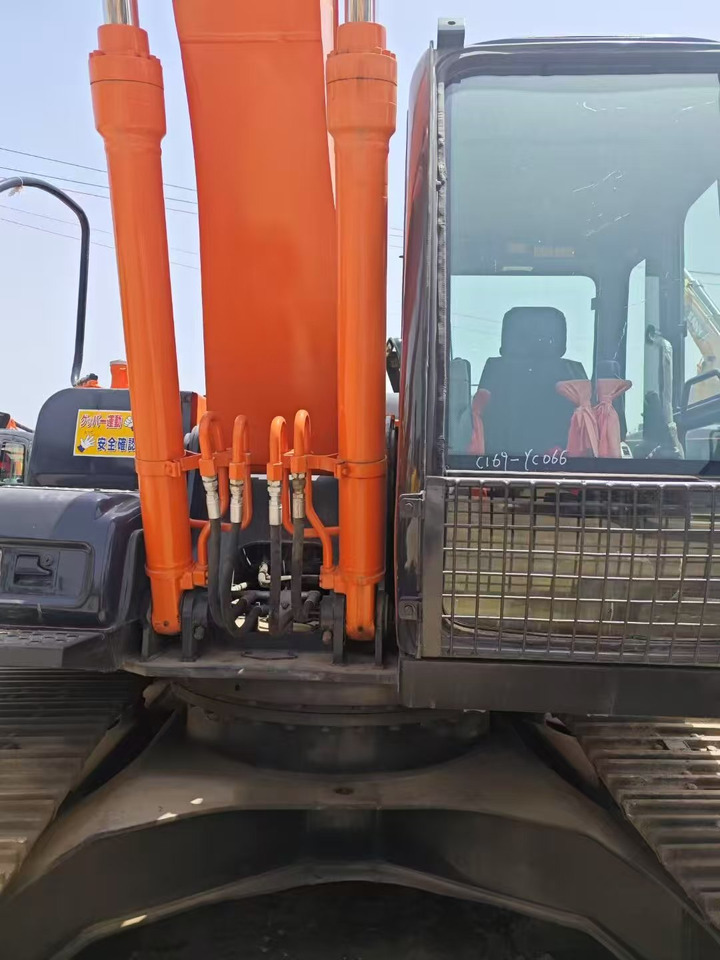 HITACHI ZX160 - Vikšrinis ekskavatorius: foto 2 HITACHI ZX160 - Vikšrinis ekskavatorius: foto 2