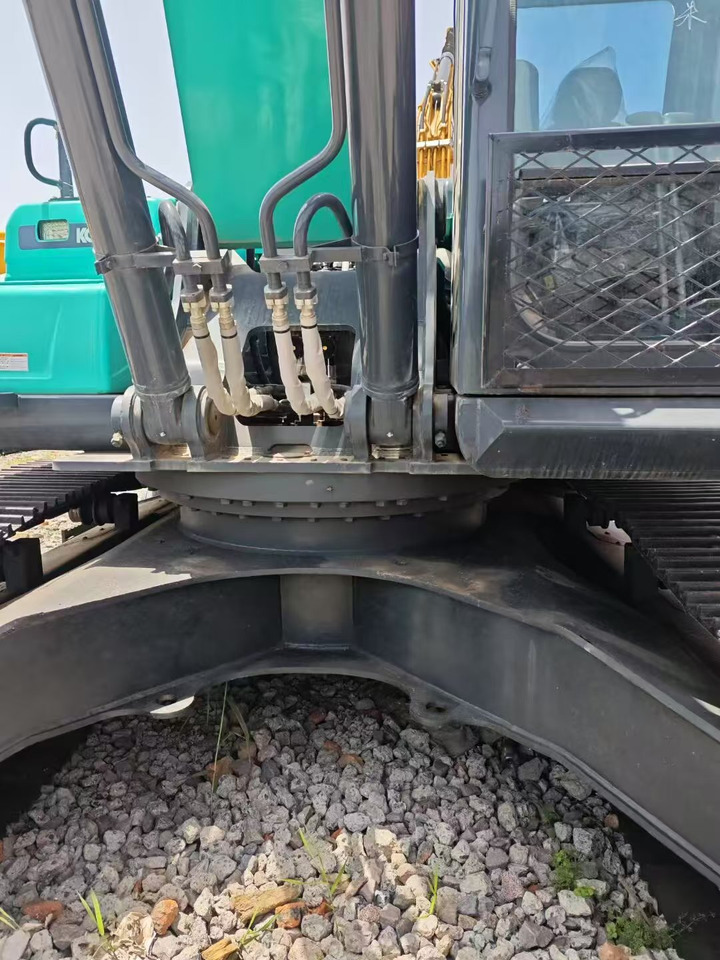 KOBELCO SK350D - Vikšrinis ekskavatorius: foto 4 KOBELCO SK350D - Vikšrinis ekskavatorius: foto 4