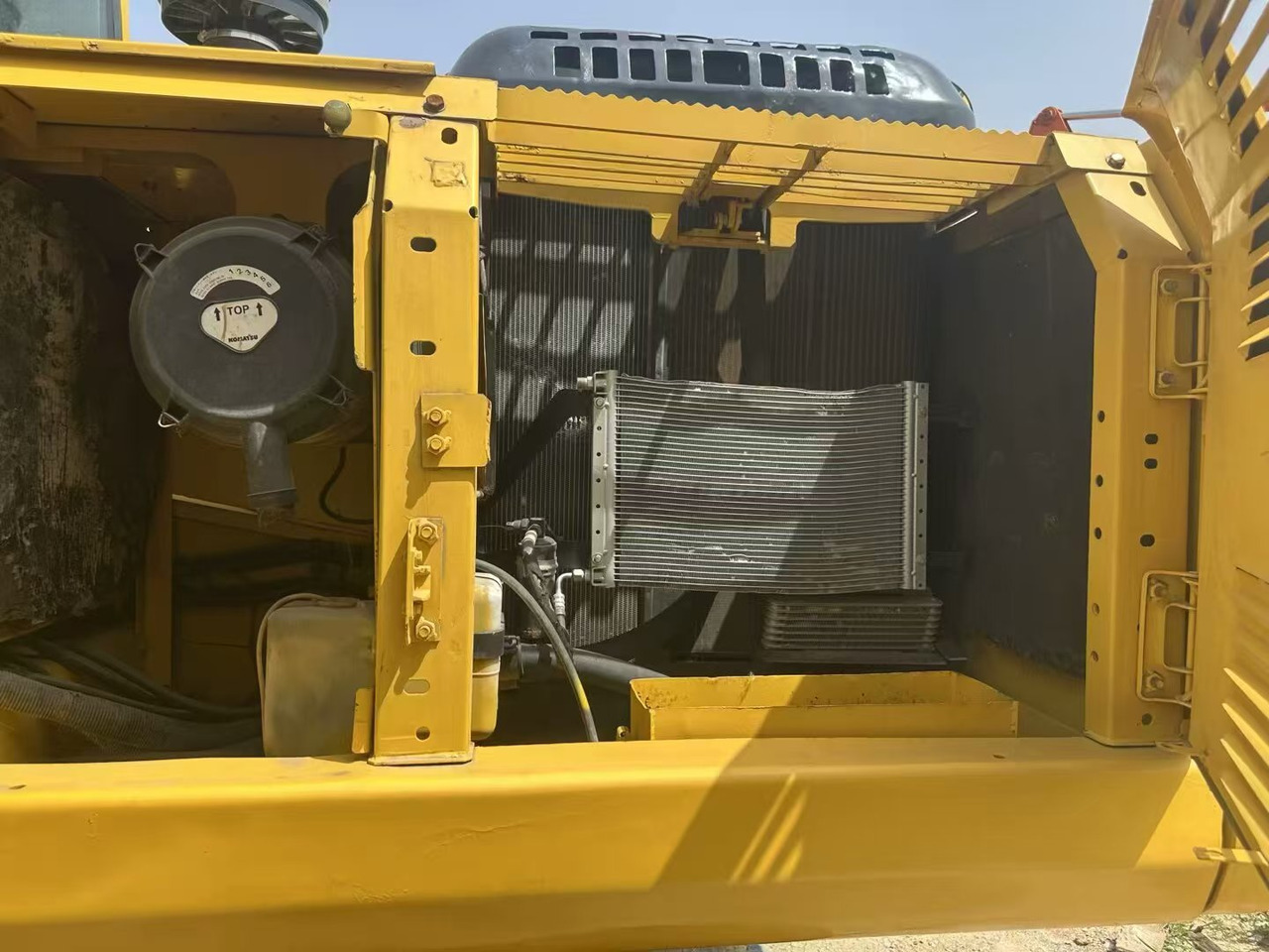 Vikšrinis ekskavatorius KOMATSU 200-8: foto 11