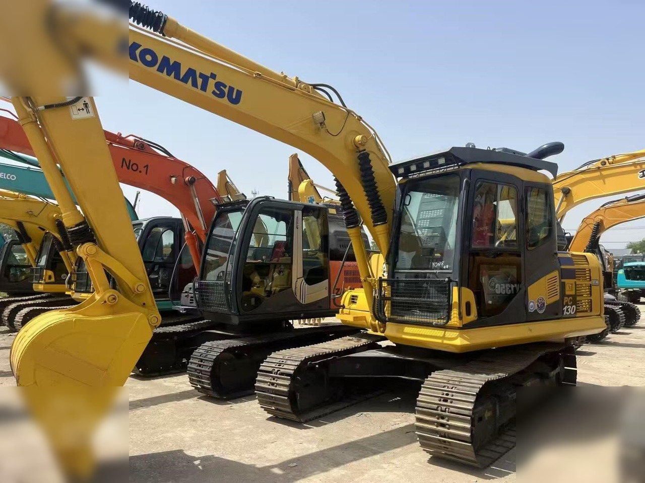 KOMATSU PC130-7 - Vikšrinis ekskavatorius: foto 2 KOMATSU PC130-7 - Vikšrinis ekskavatorius: foto 2
