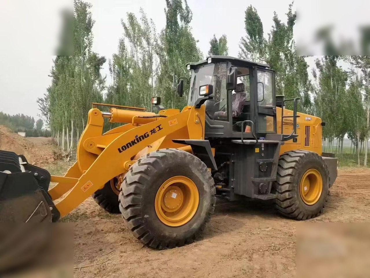 LONKING CDM855NE - Ratinis krautuvas: foto 4 LONKING CDM855NE - Ratinis krautuvas: foto 4