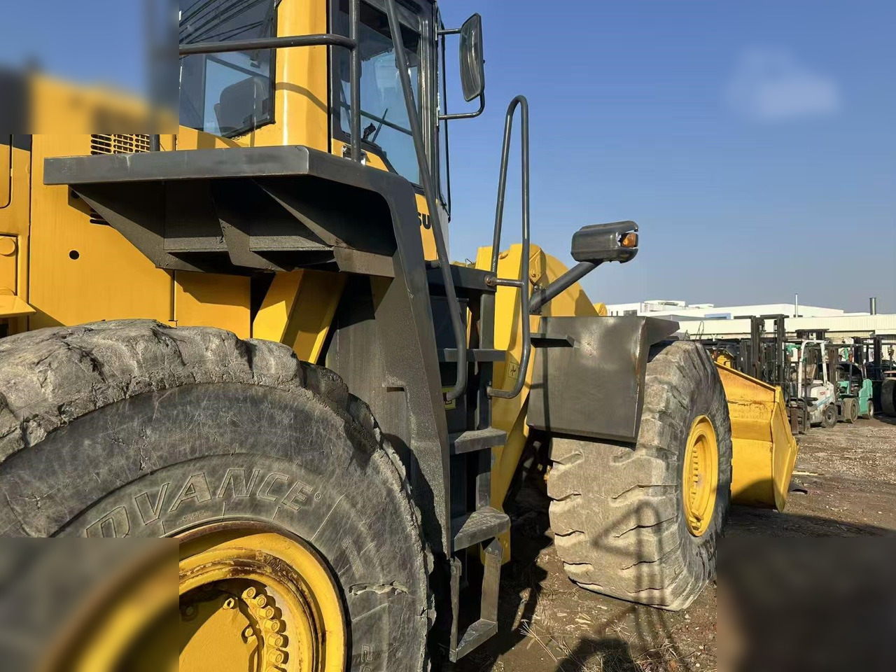 VOLVO L105 - Ratinis krautuvas: foto 2 VOLVO L105 - Ratinis krautuvas: foto 2