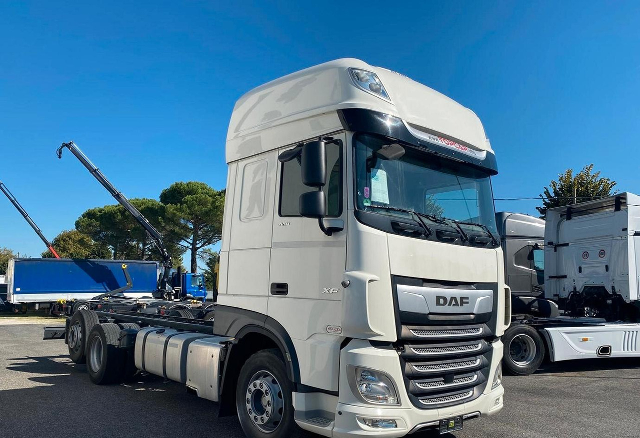 DAF XF 480 FT FULL PNEUMATIC 2019 - Važiuoklės sunkvežimis: foto 3 DAF XF 480 FT FULL PNEUMATIC 2019 - Važiuoklės sunkvežimis: foto 3