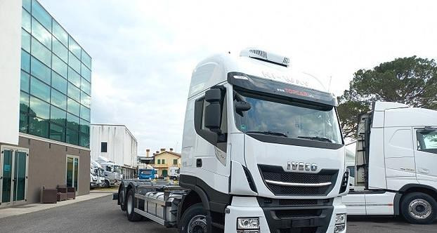 IVECO STRALIS 480 2020 FULL PNEUMATICO EURO 6 - Konteineris-vežimus/ Sukeisti kūną sunkvežimis: foto 4 IVECO STRALIS 480 2020 FULL PNEUMATICO EURO 6 - Konteineris-vežimus/ Sukeisti kūną sunkvežimis: foto 4