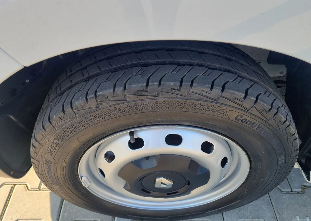 Mažas furgonas Renault Trafic: foto 16 Mažas furgonas Renault Trafic: foto 16