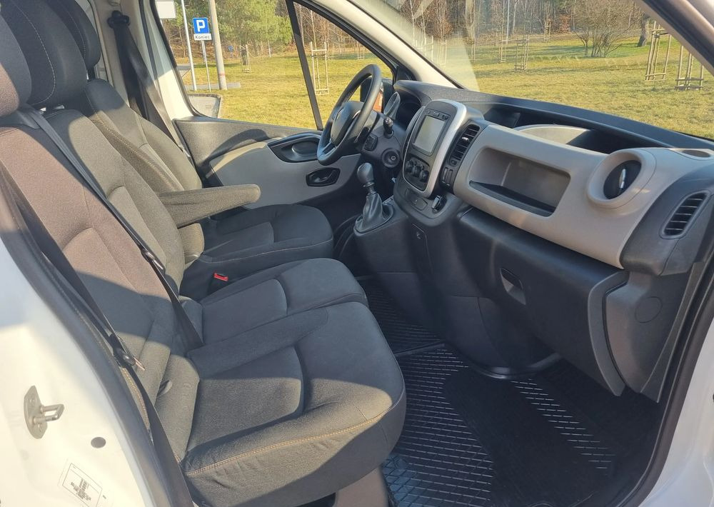 Mažas furgonas Renault Trafic: foto 12 Mažas furgonas Renault Trafic: foto 12