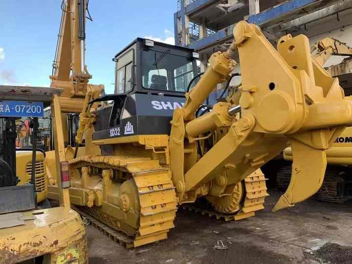 90% New China Hydraulic Shantui Sd32 Bulldozer Excellent Performance Used Shantui Sd32 Crawler Bulldozer for Sale - Buldozeris: foto 3 90% New China Hydraulic Shantui Sd32 Bulldozer Excellent Performance Used Shantui Sd32 Crawler Bulldozer for Sale - Buldozeris: foto 3