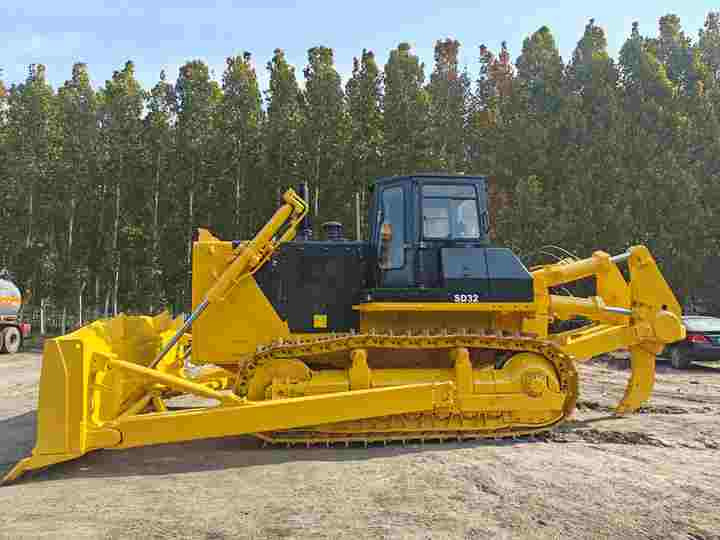 China Famous Brand Shantui Used Sahntui Sd32 Crawler Bulldozer Superior Performance Strong Power Low Price for Sale - Buldozeris: foto 3 China Famous Brand Shantui Used Sahntui Sd32 Crawler Bulldozer Superior Performance Strong Power Low Price for Sale - Buldozeris: foto 3