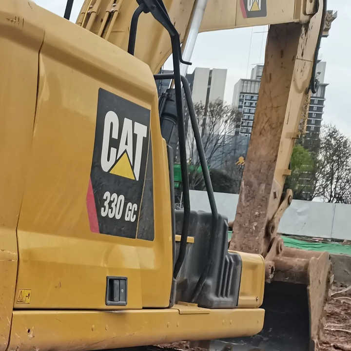 Good Condition Used CAT Excavator Japan 330GC Original Used Excavator Cat 330GC in Stock - Vikšrinis ekskavatorius: foto 3 Good Condition Used CAT Excavator Japan 330GC Original Used Excavator Cat 330GC in Stock - Vikšrinis ekskavatorius: foto 3