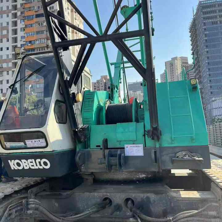 Kobelco 7055-2 Mobile Crane Truck Japan Made Used Heavy Earthmoving Equipment Crane Truck in Good Condition - Vikšrinis kranas: foto 3 Kobelco 7055-2 Mobile Crane Truck Japan Made Used Heavy Earthmoving Equipment Crane Truck in Good Condition - Vikšrinis kranas: foto 3