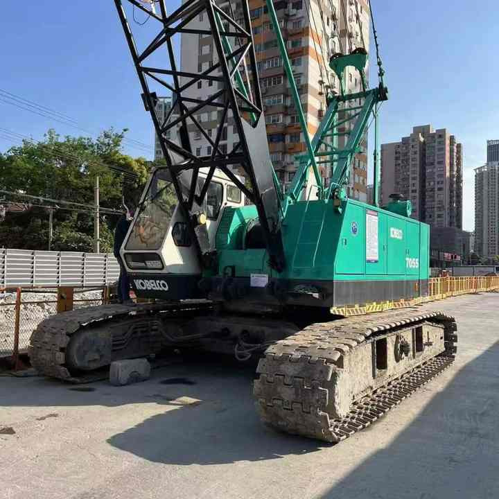 Kobelco 7055-2 Mobile Crane Truck Japan Made Used Heavy Earthmoving Equipment Crane Truck in Good Condition - Vikšrinis kranas: foto 1 Kobelco 7055-2 Mobile Crane Truck Japan Made Used Heavy Earthmoving Equipment Crane Truck in Good Condition - Vikšrinis kranas: foto 1