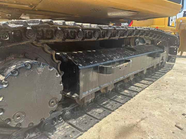 Vikšrinis ekskavatorius Low Working Time CAT 312D2 Excavator Caterpillar Used 15ton Cat312D2 No Reviews yet [ Copy ]: foto 6