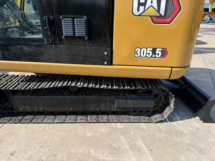 Mini Cat Brand Cat 305 Small Excavator in Stock Used Mini Excavator CAT305.5E2 CAT306 CAT307 CAT308 With Good Condition - Mini ekskavatorius: foto 4 Mini Cat Brand Cat 305 Small Excavator in Stock Used Mini Excavator CAT305.5E2 CAT306 CAT307 CAT308 With Good Condition - Mini ekskavatorius: foto 4