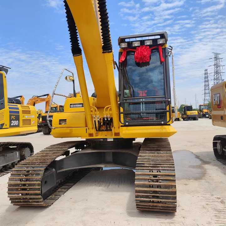 PC200-8 Low Working Hour Second Hand 20 Ton Excavator Komatsu Pc200-8 Crawler Excavator Used Komatsu Excavator PC200-8N1 - Ekskavatorius: foto 2 PC200-8 Low Working Hour Second Hand 20 Ton Excavator Komatsu Pc200-8 Crawler Excavator Used Komatsu Excavator PC200-8N1 - Ekskavatorius: foto 2