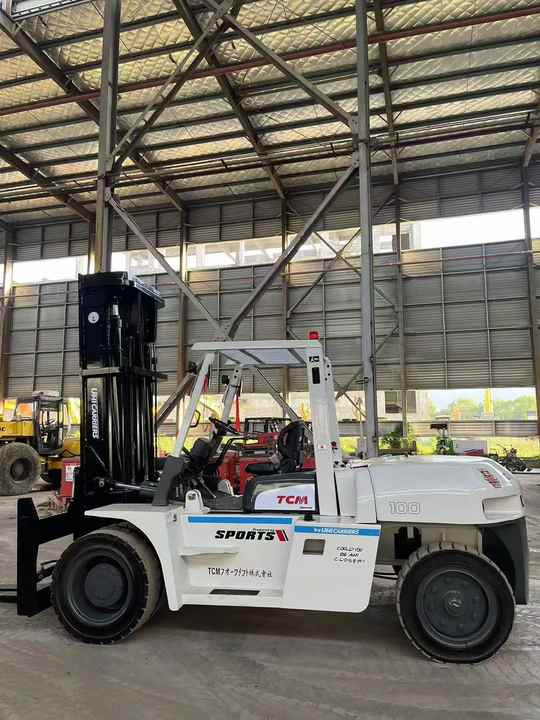 TCM 100 Diesel Forklift 10 Ton | Heavy-Duty Industrial Forklift | Warehouse/Construction Equipment - Dyzelinis krautuvas: foto 3 TCM 100 Diesel Forklift 10 Ton | Heavy-Duty Industrial Forklift | Warehouse/Construction Equipment - Dyzelinis krautuvas: foto 3