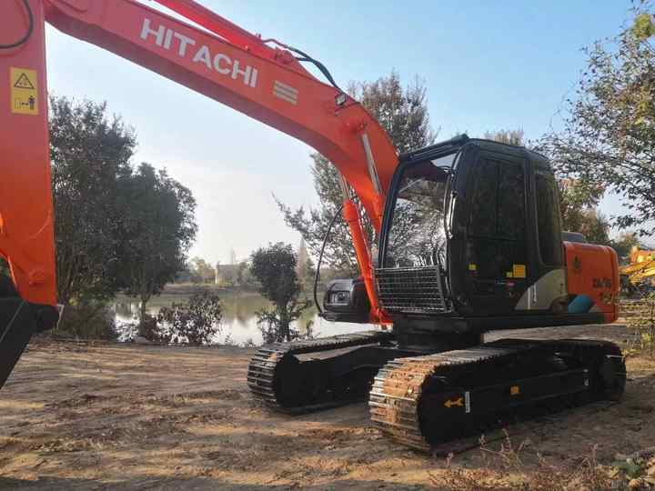Urgent Sale!Used Hitachi Zx 120 Excavator | Low Operating Hours, Flexible Payment Options! - Vikšrinis ekskavatorius: foto 4 Urgent Sale!Used Hitachi Zx 120 Excavator | Low Operating Hours, Flexible Payment Options! - Vikšrinis ekskavatorius: foto 4