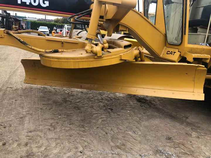 Used Caterpillar CAT 140G Land Road Motor Grader CAT140G CAT Used Grader Cheap Price for Sale - Greideris: foto 4 Used Caterpillar CAT 140G Land Road Motor Grader CAT140G CAT Used Grader Cheap Price for Sale - Greideris: foto 4