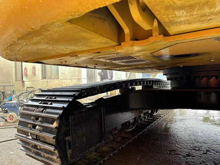 Used Digger CAT 323D2L Construction Machinery Construction Digger Used CAT 323D2L Cheap Excavator - Vikšrinis ekskavatorius: foto 4 Used Digger CAT 323D2L Construction Machinery Construction Digger Used CAT 323D2L Cheap Excavator - Vikšrinis ekskavatorius: foto 4