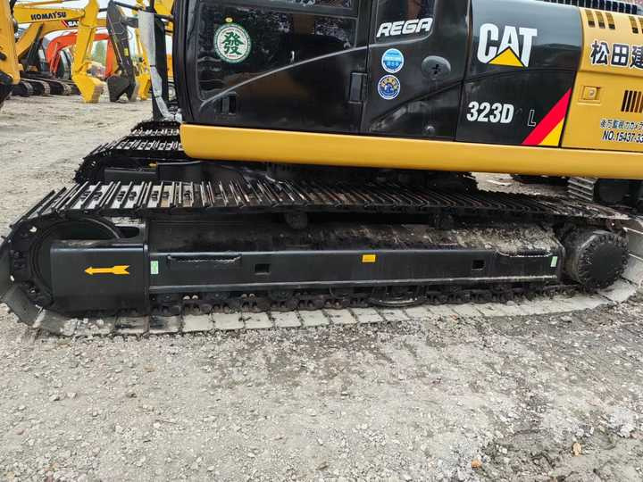 Used Digger CAT 323D2L Construction Machinery Construction Digger Used CAT 323D2L Cheap Excavator - Vikšrinis ekskavatorius: foto 5 Used Digger CAT 323D2L Construction Machinery Construction Digger Used CAT 323D2L Cheap Excavator - Vikšrinis ekskavatorius: foto 5