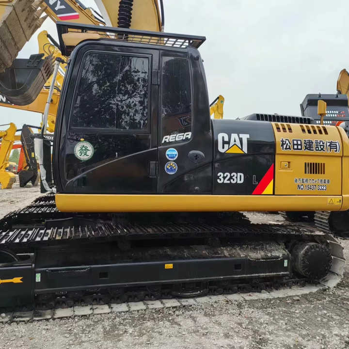 Used Digger CAT 323D2L Construction Machinery Construction Digger Used CAT 323D2L Cheap Excavator - Vikšrinis ekskavatorius: foto 2 Used Digger CAT 323D2L Construction Machinery Construction Digger Used CAT 323D2L Cheap Excavator - Vikšrinis ekskavatorius: foto 2
