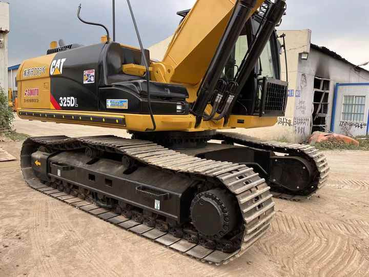 Used Digger CAT 325DL Construction Machinery Construction Digger Used CAT 325DL Cheap Excavator - Vikšrinis ekskavatorius: foto 4 Used Digger CAT 325DL Construction Machinery Construction Digger Used CAT 325DL Cheap Excavator - Vikšrinis ekskavatorius: foto 4