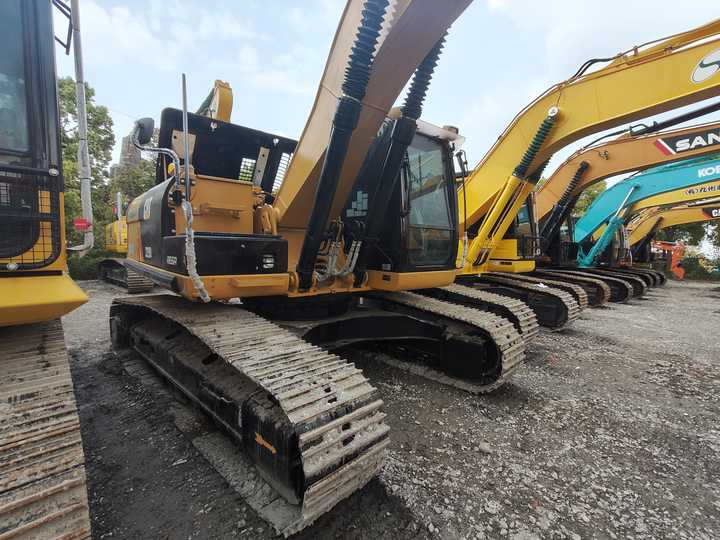 Used Digger CAT 329D2 Construction Machinery Construction Digger Used CAT 329D2 Cheap Excavator - Vikšrinis ekskavatorius: foto 3 Used Digger CAT 329D2 Construction Machinery Construction Digger Used CAT 329D2 Cheap Excavator - Vikšrinis ekskavatorius: foto 3