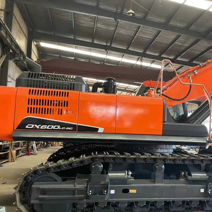 Used Excavator Doosan DX600 Excavators Mini Equipment Earth Moving Machinery Doosan Digger Excavator for Sale - Ekskavatorius: foto 2 Used Excavator Doosan DX600 Excavators Mini Equipment Earth Moving Machinery Doosan Digger Excavator for Sale - Ekskavatorius: foto 2