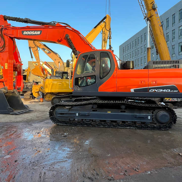 Used Large Doosan DX340 Excavator Original DX340-9 Used Excavator 34 Tons DX340lc-9c Hydraulic Excavator Sold Well - Vikšrinis ekskavatorius: foto 1 Used Large Doosan DX340 Excavator Original DX340-9 Used Excavator 34 Tons DX340lc-9c Hydraulic Excavator Sold Well - Vikšrinis ekskavatorius: foto 1