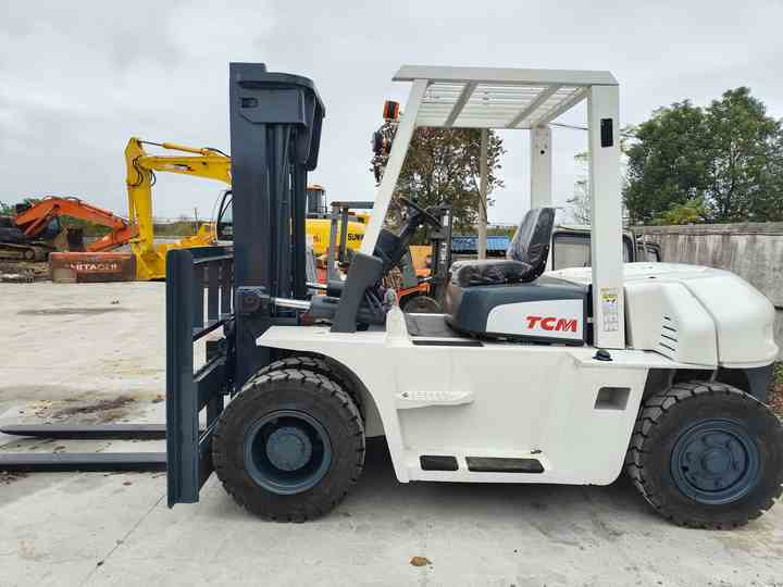 Used TCM70 Forklift Japan TCM 7 Tonne Used Forklift in Good Condition Cheap Price TCM70 Forklift for Sale - Dyzelinis krautuvas: foto 3 Used TCM70 Forklift Japan TCM 7 Tonne Used Forklift in Good Condition Cheap Price TCM70 Forklift for Sale - Dyzelinis krautuvas: foto 3