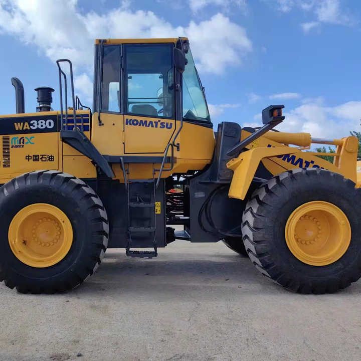 Used komatsu Wa380-6 Wheel Loader for Sale Japan Brand komatsu Wa380 -3 0380-65 470-3 Loader - Ratinis krautuvas: foto 1 Used komatsu Wa380-6 Wheel Loader for Sale Japan Brand komatsu Wa380 -3 0380-65 470-3 Loader - Ratinis krautuvas: foto 1