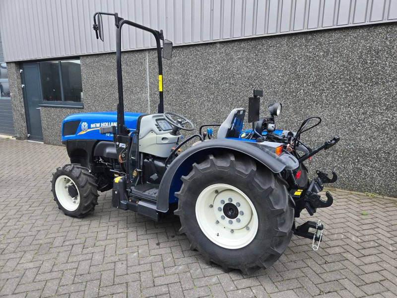 New Holland T 4.75 V - Traktorius: foto 3 New Holland T 4.75 V - Traktorius: foto 3