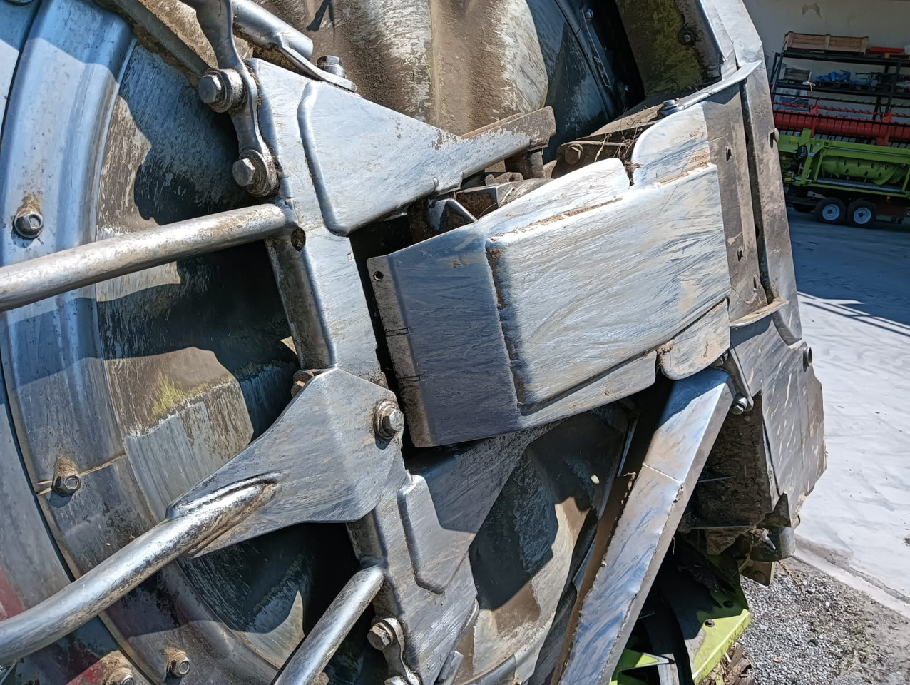 CLAAS ORBIS 600 - Įranga už pašarų kombainai: foto 5 CLAAS ORBIS 600 - Įranga už pašarų kombainai: foto 5