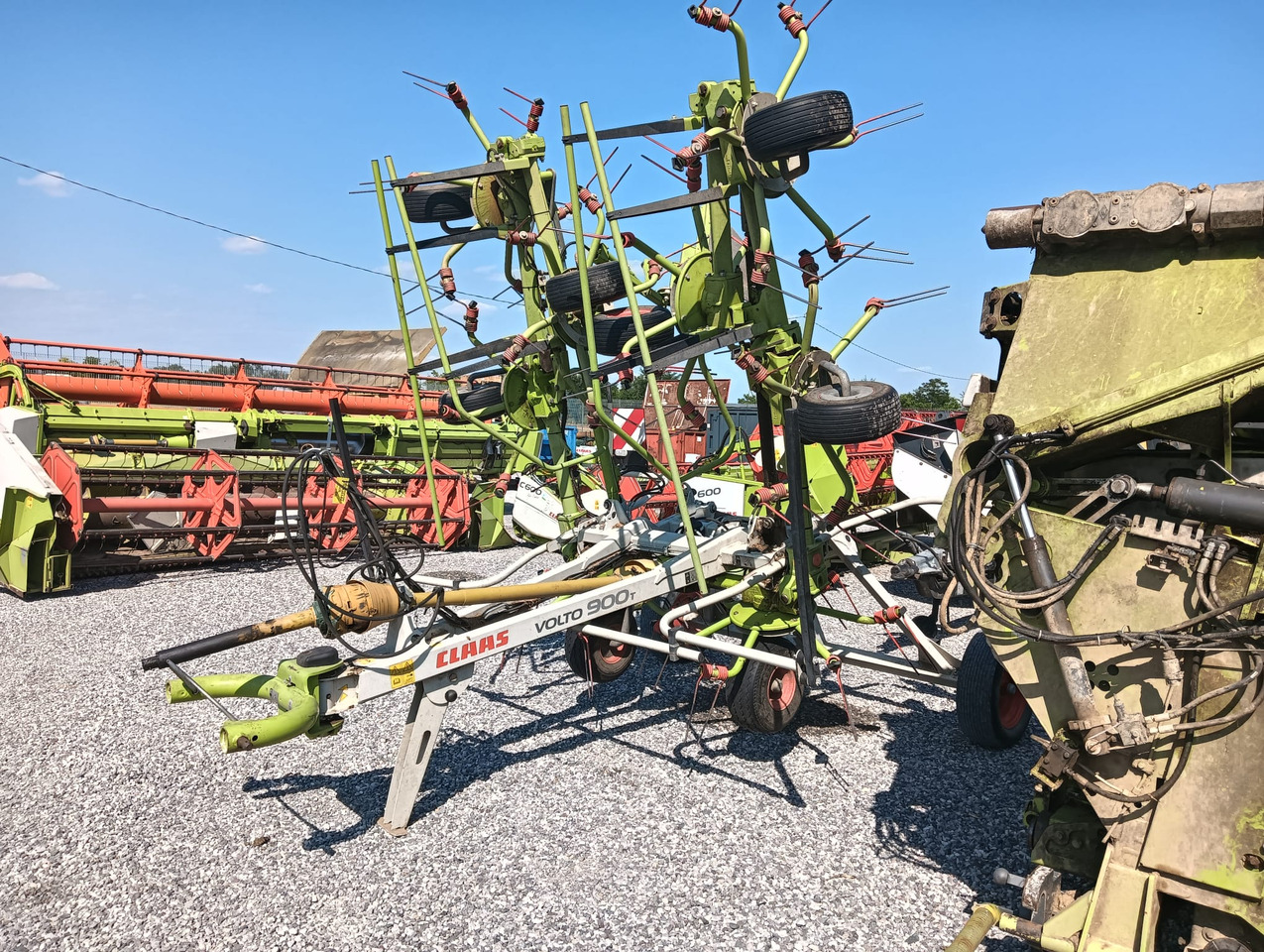 CLAAS VOLTO 900 T - Šieno grėblys/ Vartytuvas: foto 5 CLAAS VOLTO 900 T - Šieno grėblys/ Vartytuvas: foto 5