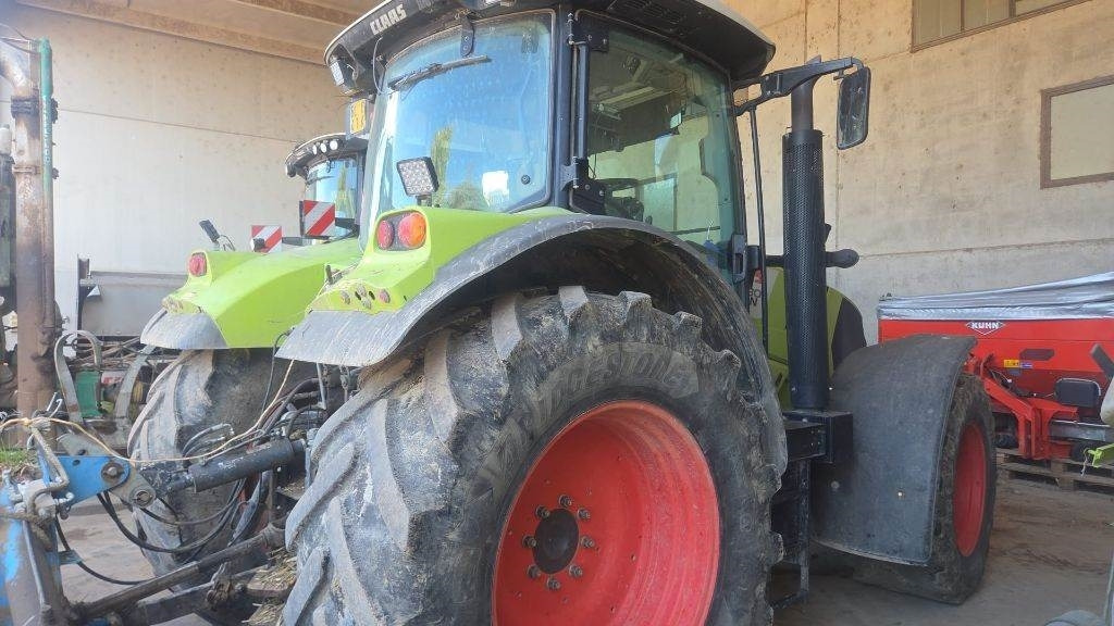 Claas Arion 630 CIS - Traktorius: foto 5 Claas Arion 630 CIS - Traktorius: foto 5