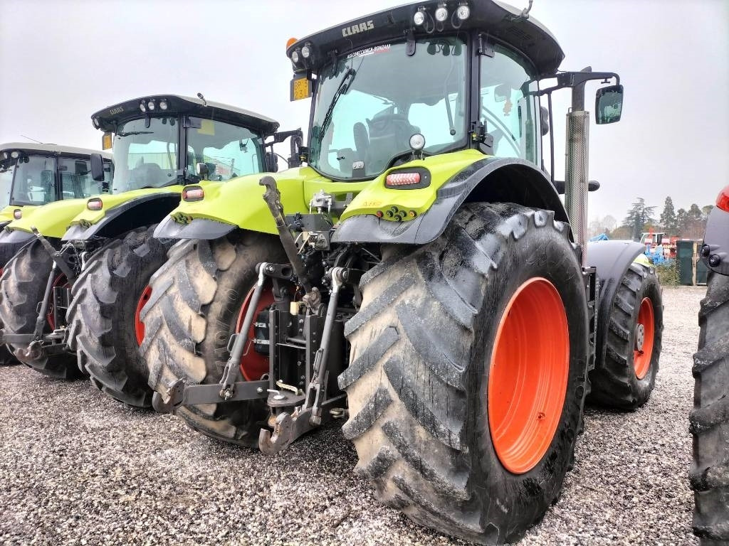 Claas Axion 830 Cmatic - Traktorius: foto 4 Claas Axion 830 Cmatic - Traktorius: foto 4